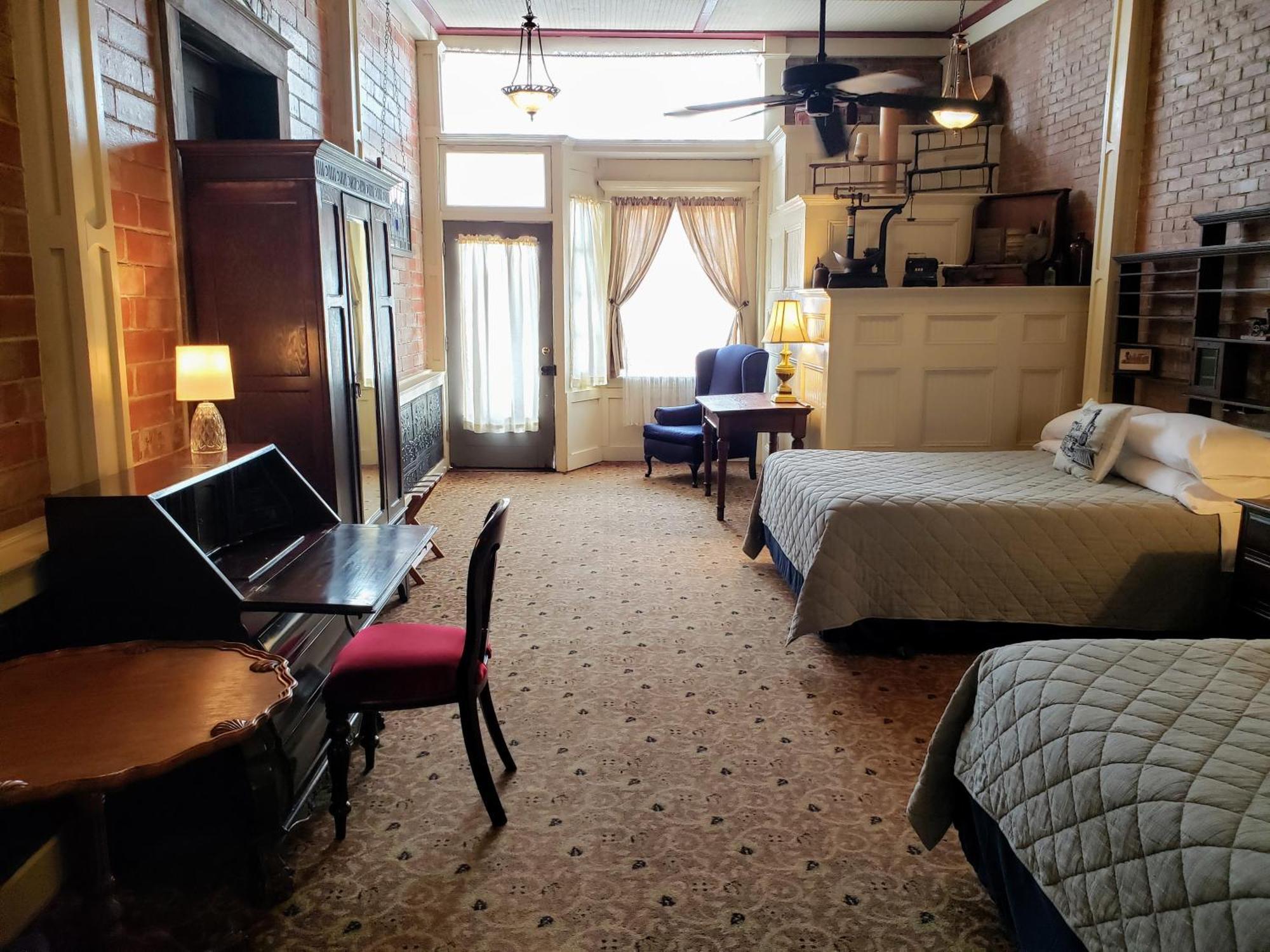 Iron Horse Hotel Блеквотер Екстер'єр фото